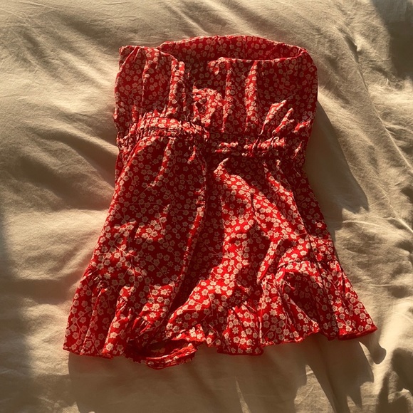 Princess Polly red strapless romper - Picture 3 of 3